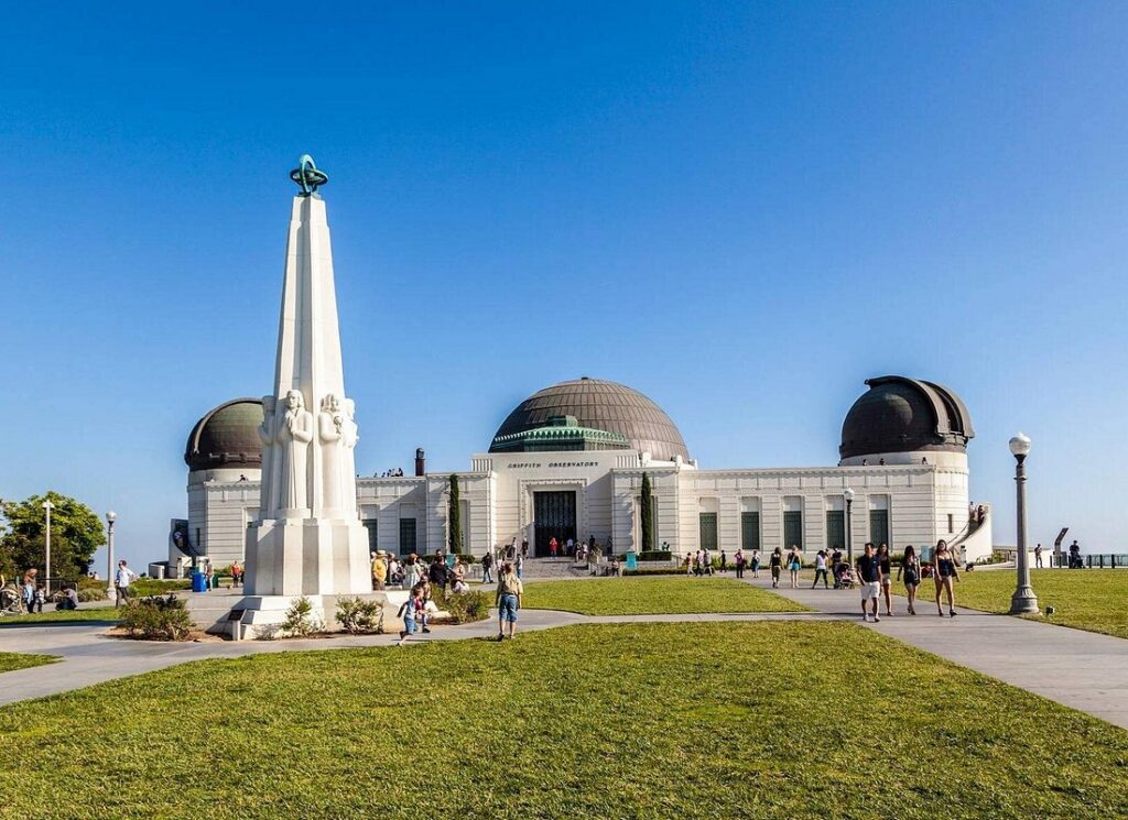 Full-Day LA Tour: Santa Monica, Hollywood and Beverly Hills