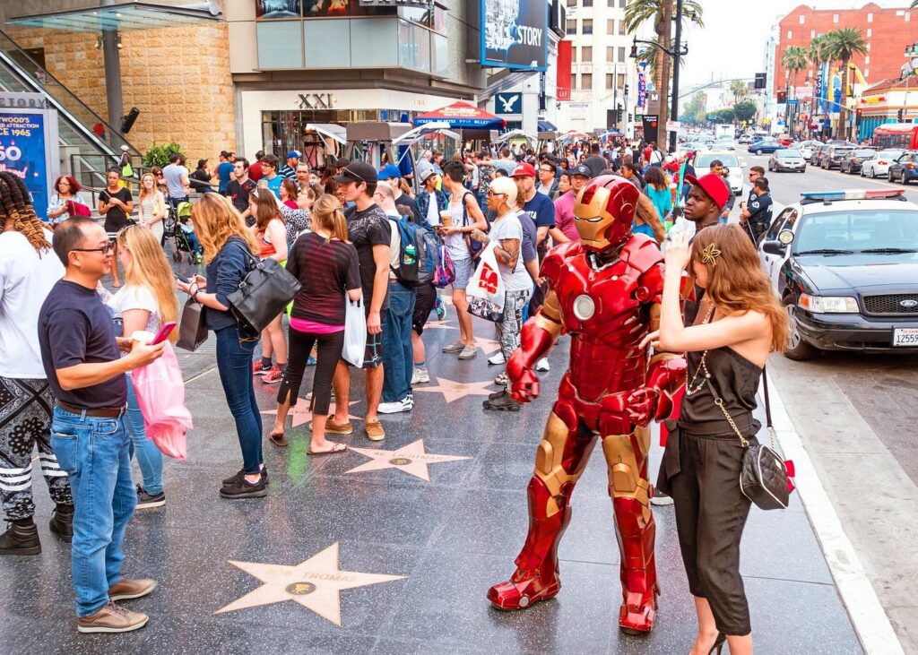 Hollywood, Beverly Hills and Celebrity Homes Driving Tour