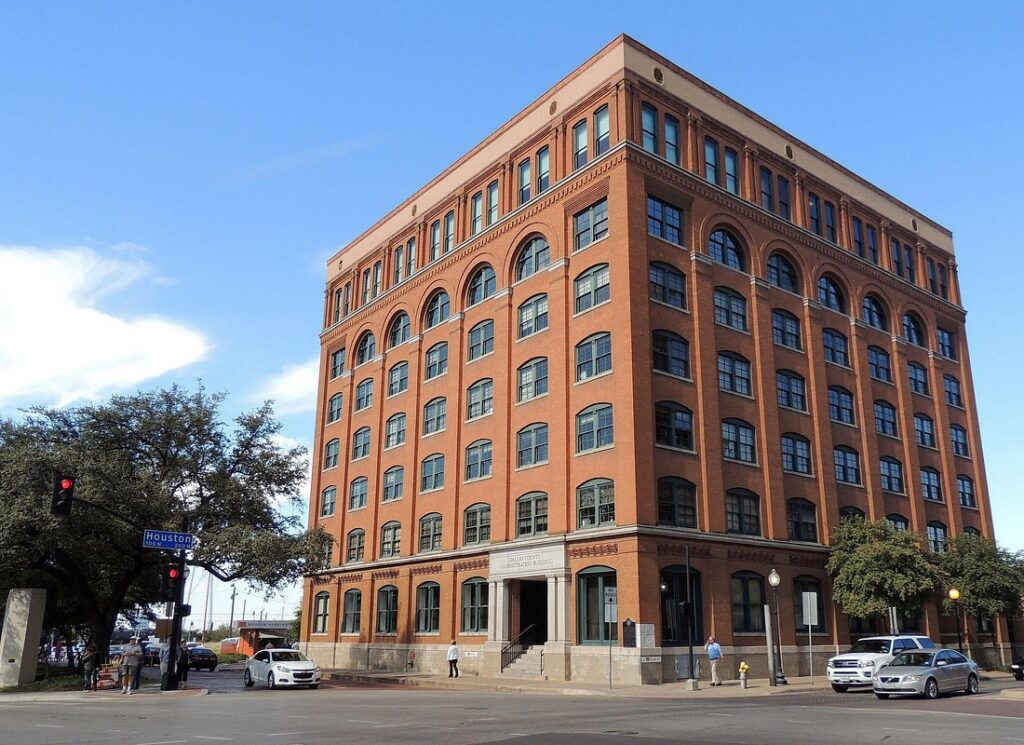 JFK Assassination Tour with Museum and Oswald’s Rooming House