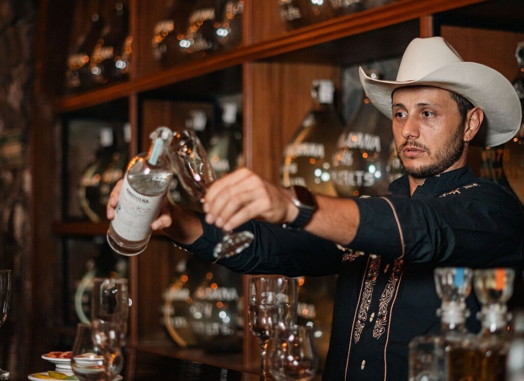 Luxury Tequila Experience: VIP Tastings & Boutique Distilleries