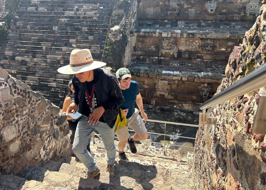 Teotihuacán Pyramids: Morning or Afternoon Without Tourist Traps